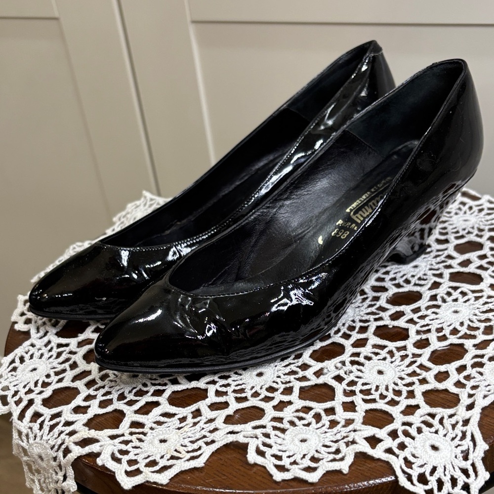 Elegant Black Patent Leather Pumps